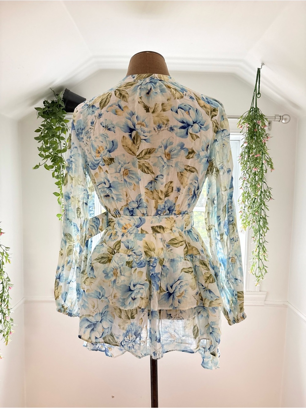 Ever New Blue & Cream Floral Midi Dress with Belt - Picture 3 of 5